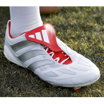 国内3月16日発売予定】アディダス プレデター 