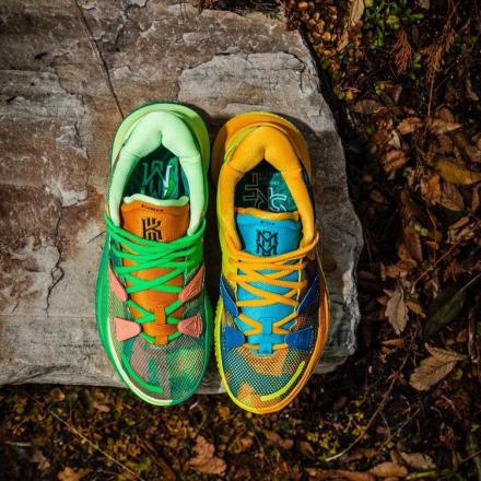 海外1月20日発売予定】スニーカー ルーム × ナイキ カイリー 7 