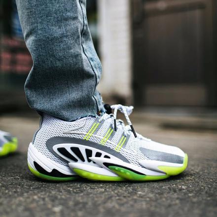 国内12月14日発売予定】ユービック × アディダス コンソーシアム