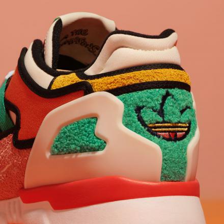 国内2月12日発売予定】クラスティー バーガー × アディダス オリジナル