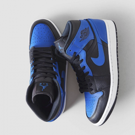 国内2月5日発売予定】ナイキ エアジョーダン 1 ミッド 