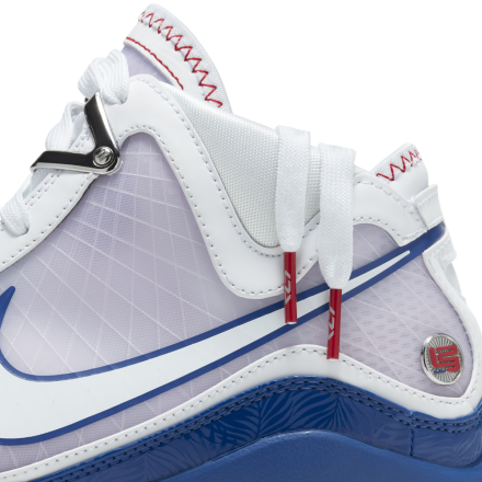 国内2月23日発売予定】ナイキ レブロン 7 