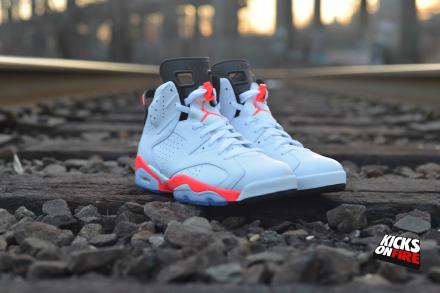 国内2月15日発売予定】 ナイキ エアジョーダン 6 レトロ ホワイト