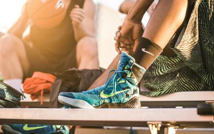 国内3月8日発売予定】 ナイキ コービー 9 エリート ネオン ターコイズ