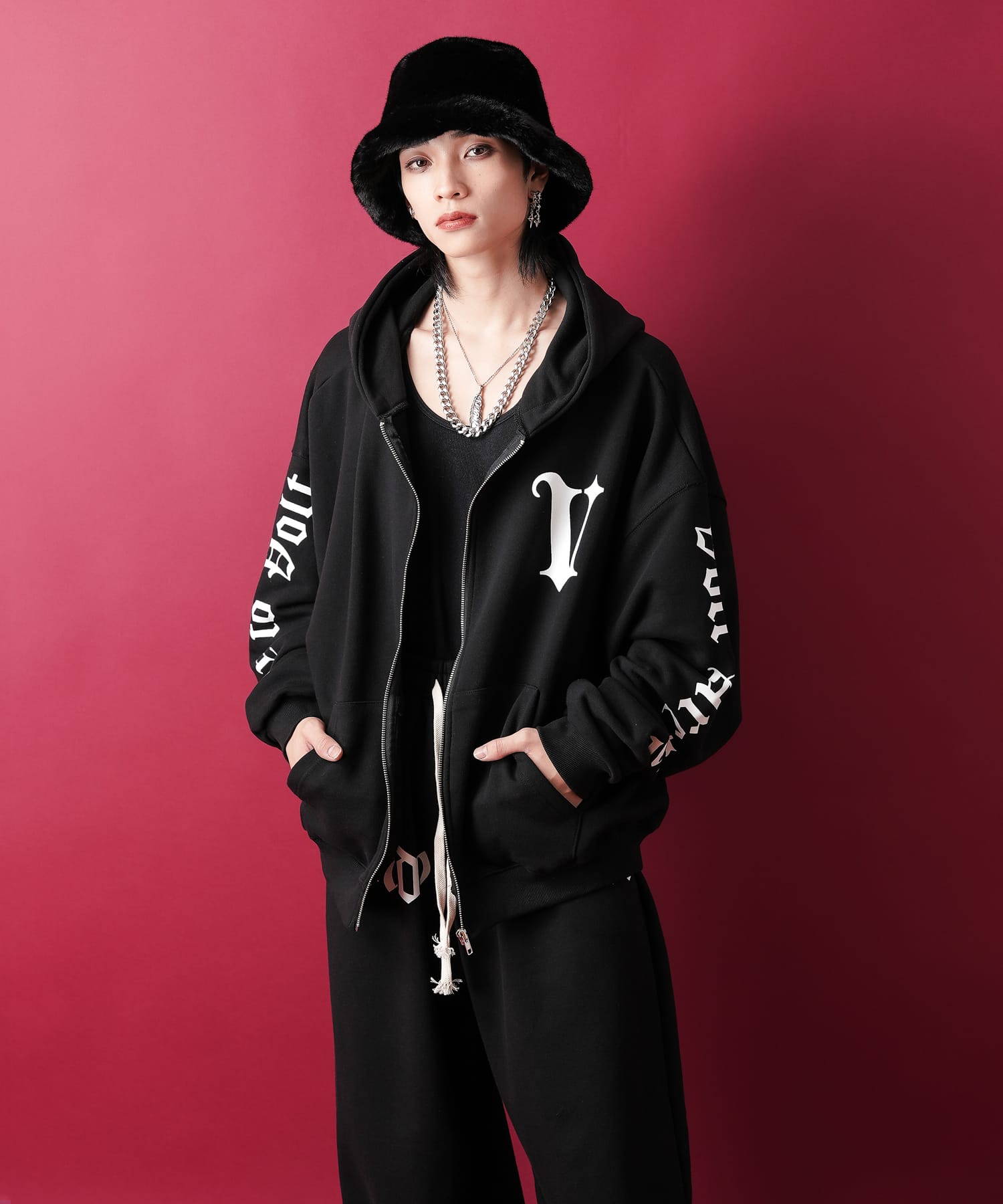 ストリートロゴスウェットジップアップパーカー / スエット ZIP