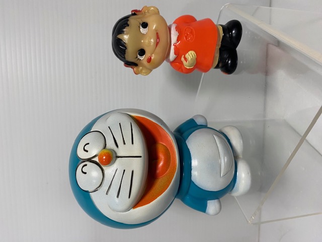 アンパンマン ウルトラマン ディズニー ドラえもん ドラクエ 貯金箱