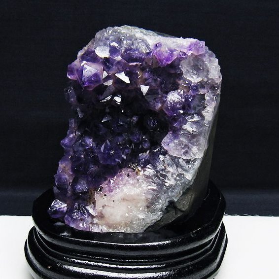 ウルグアイ産 アメジストクラスター[t614-7783]