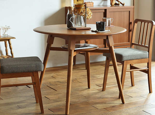 円形ダイニングテーブル Noram(ノラム)｜北欧・ヴィンテージインテリア