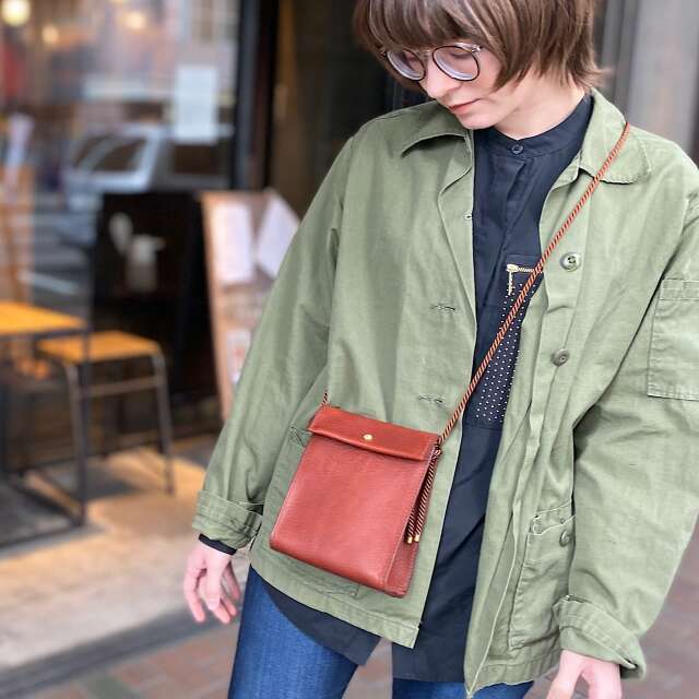 革鞄・レディースハンドバックのLONA(ロナ)公式通販サイト