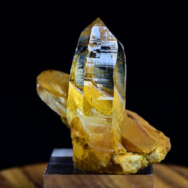 ガネーシュヒマール産 水晶クラスター｜ヒンドゥン・シェルトン