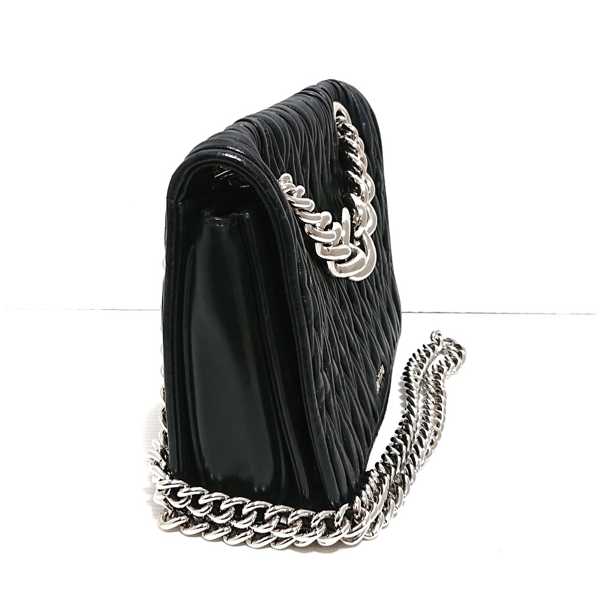 ミュウミュウ/ショルダーバッグ/マテラッセ/黒/ラムレザー/型番