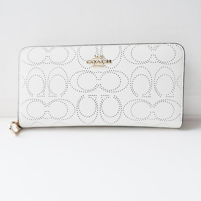 コーチ/長財布/白/型番：C4715の買取実績【ブランディア】