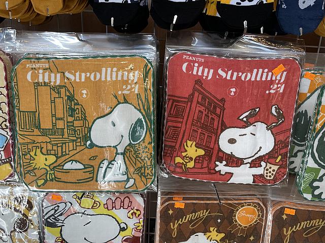 スヌーピー置物台湾大哥大台湾限定