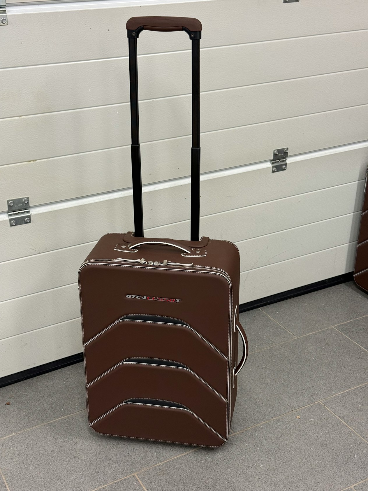 Luggage For Ferrari GTC4 Lusso for sale by auction in Stroud