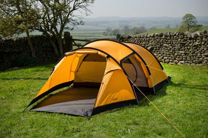 オレンジが決め手！新作スナグパック4つのテントが無駄のないタフさ