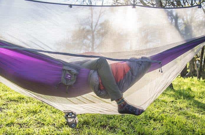 積極的に眠れるハンモック「KAMMOK/カモック」に関心してしまう | CAMP