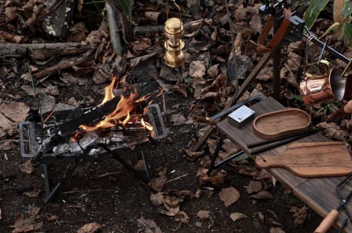 設置1秒】「MOOSE ROOM WORKS」から4年ぶりとなる新作焚き火台「hi