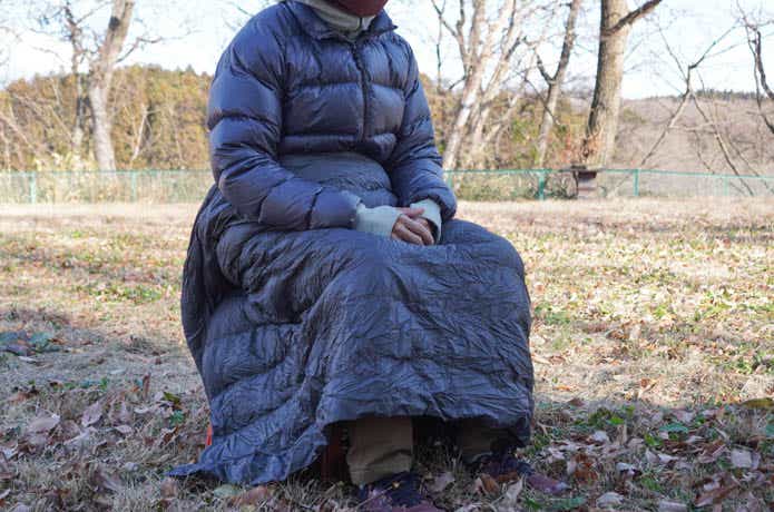 ATEPAの「ダウンブランケット」が超いいぞ！冬に役立つ裏ワザも紹介