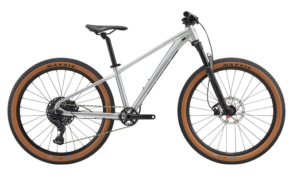 GIANT パフォーマンスバイク、キッズバイクの2025モデルを発表 | Giant