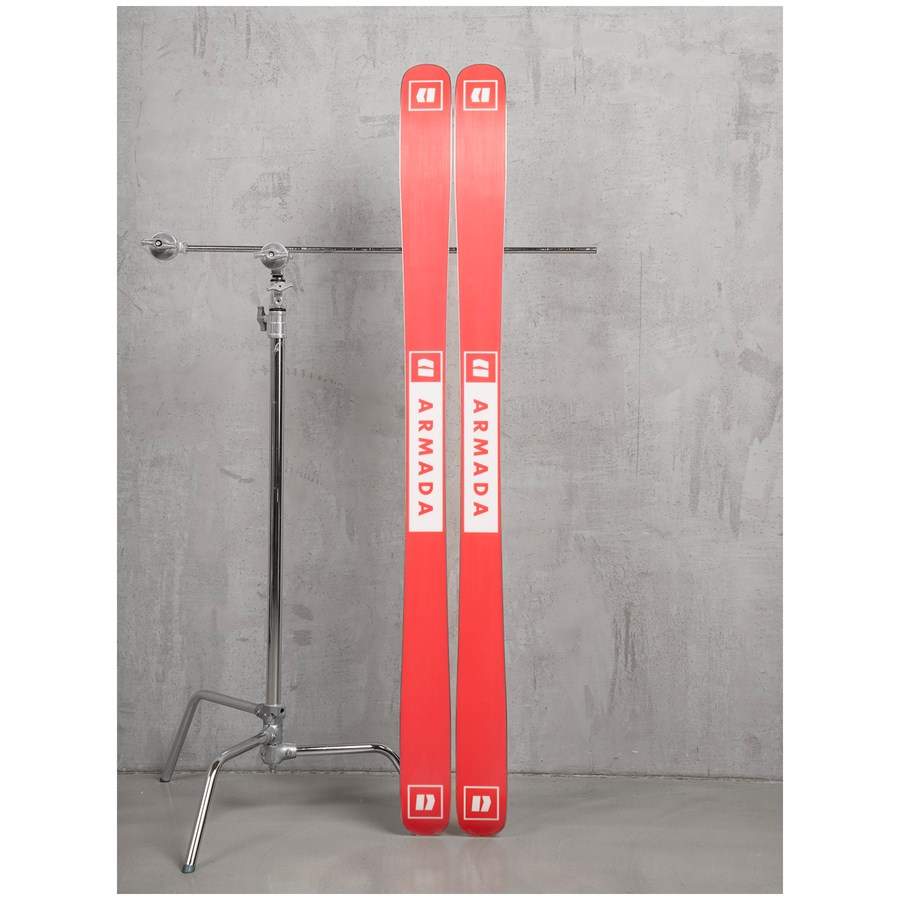 ARMADA bdog スキー 172cm Armada BDOG 172 in Red