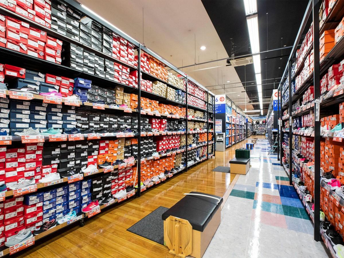 大型スポーツ専門店「ゼビオ」、多摩境に初の倉庫型店舗 ECとリアルを