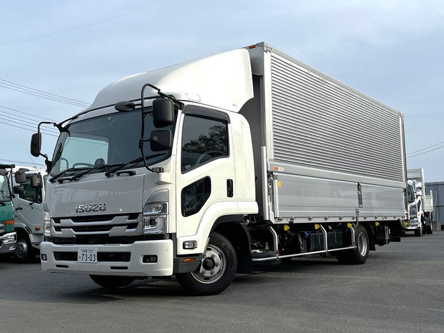 トラックレンタカー【年間レンタルキャンペーン】 4tウイング車 ワイド