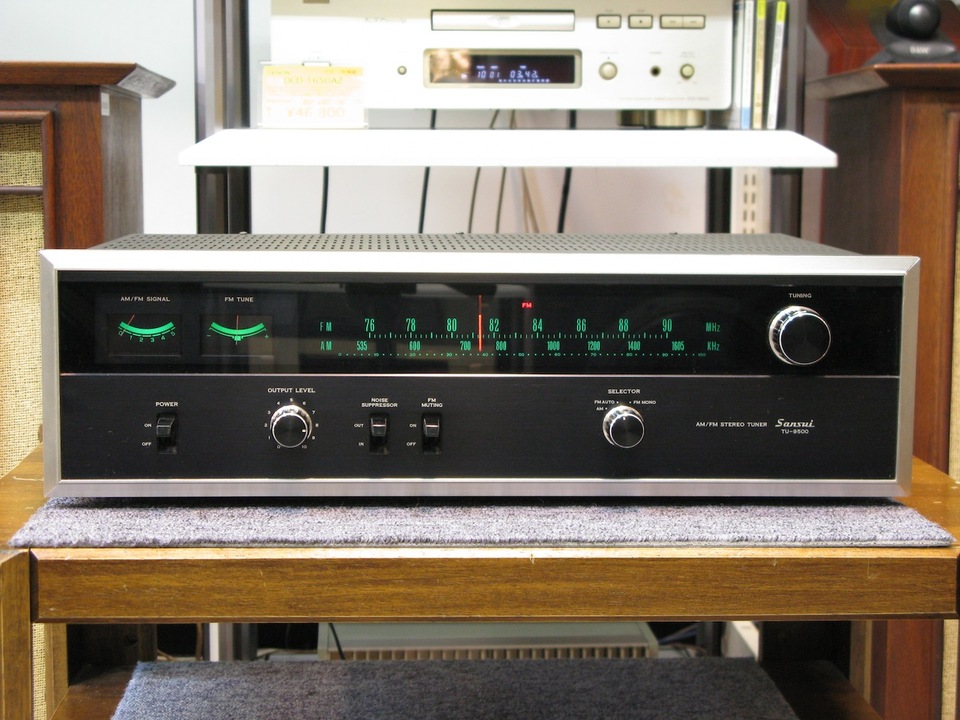 希少•動作品】Sansui TU-9500 ステレオチューナー 希少•動作品】Sansui