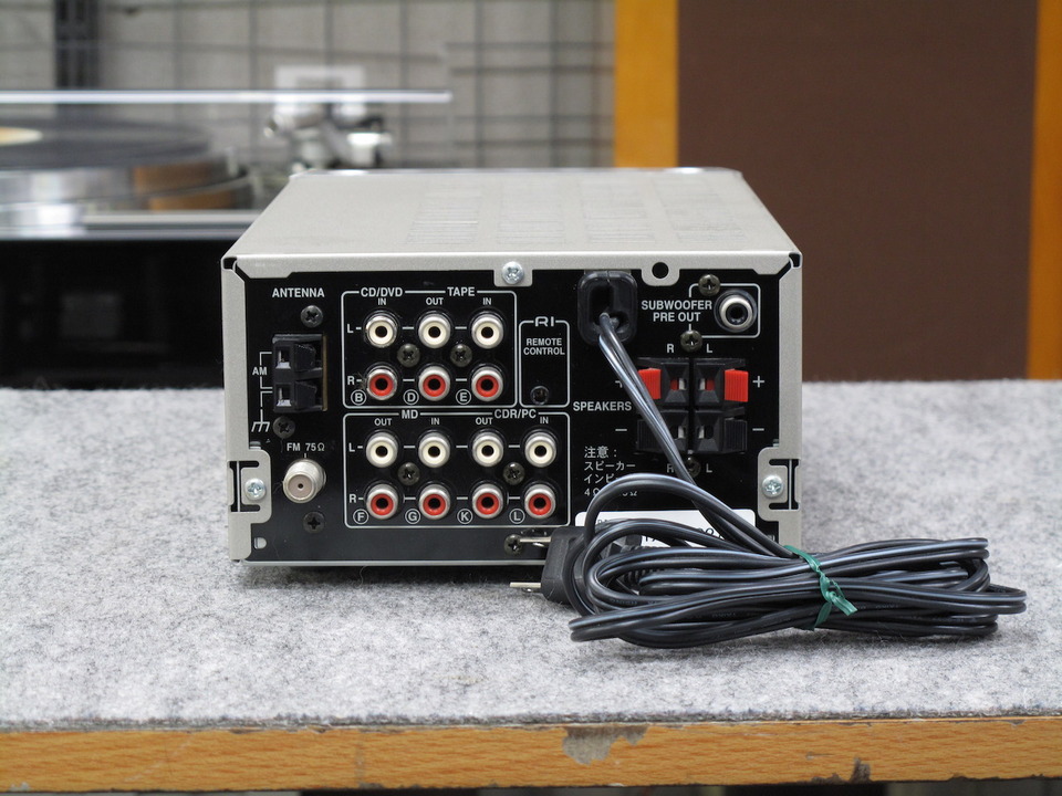 オンキョー ONKYO アンプ R-801A CDプレーヤー C-701A ONKYO r-801a c