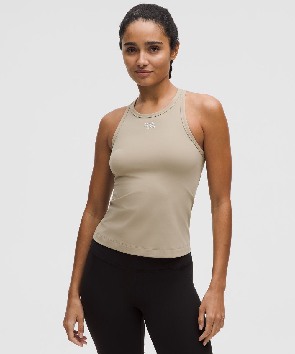 ルルレモン Align™ ウエスト丈 レーサーバックタンクトップ *プライド