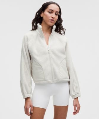 最終お値下げ！ルルレモン 光沢感あるジップアップジャケット 最終お