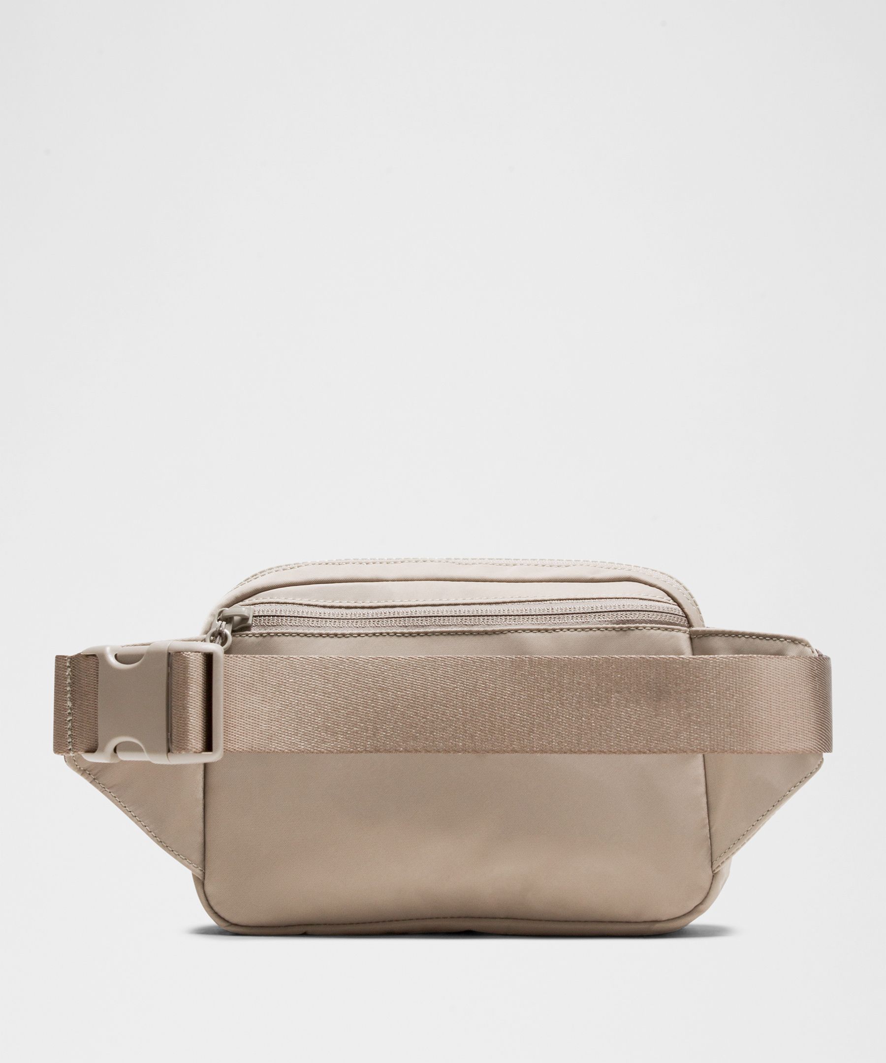 Everywhere Belt Bag Large 2L | Men's Bags,Purses,Wallets | lululemon