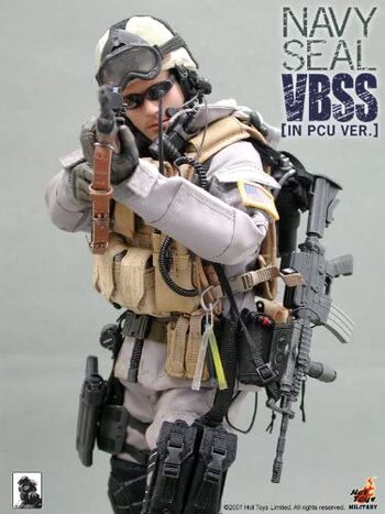 Hot Toys Military 1/6 Scale US Navy Seal VBSS (In PCU Ver.) 12