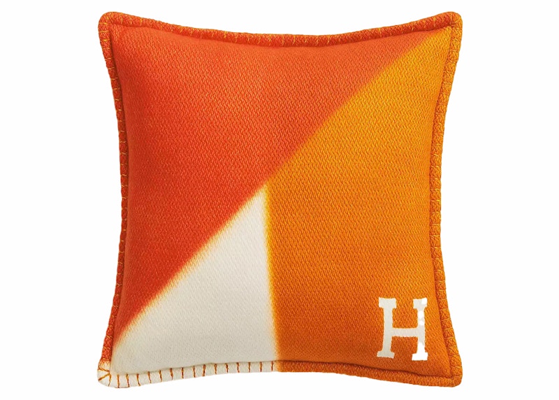 Hermes Avalon Tangram Pillow Coquelicot/Terracotta in 100