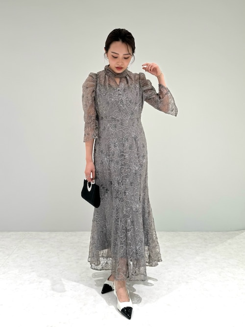 セール】【LEJA】スパンコール花柄刺繍ソフトパフスリーブマーメイド