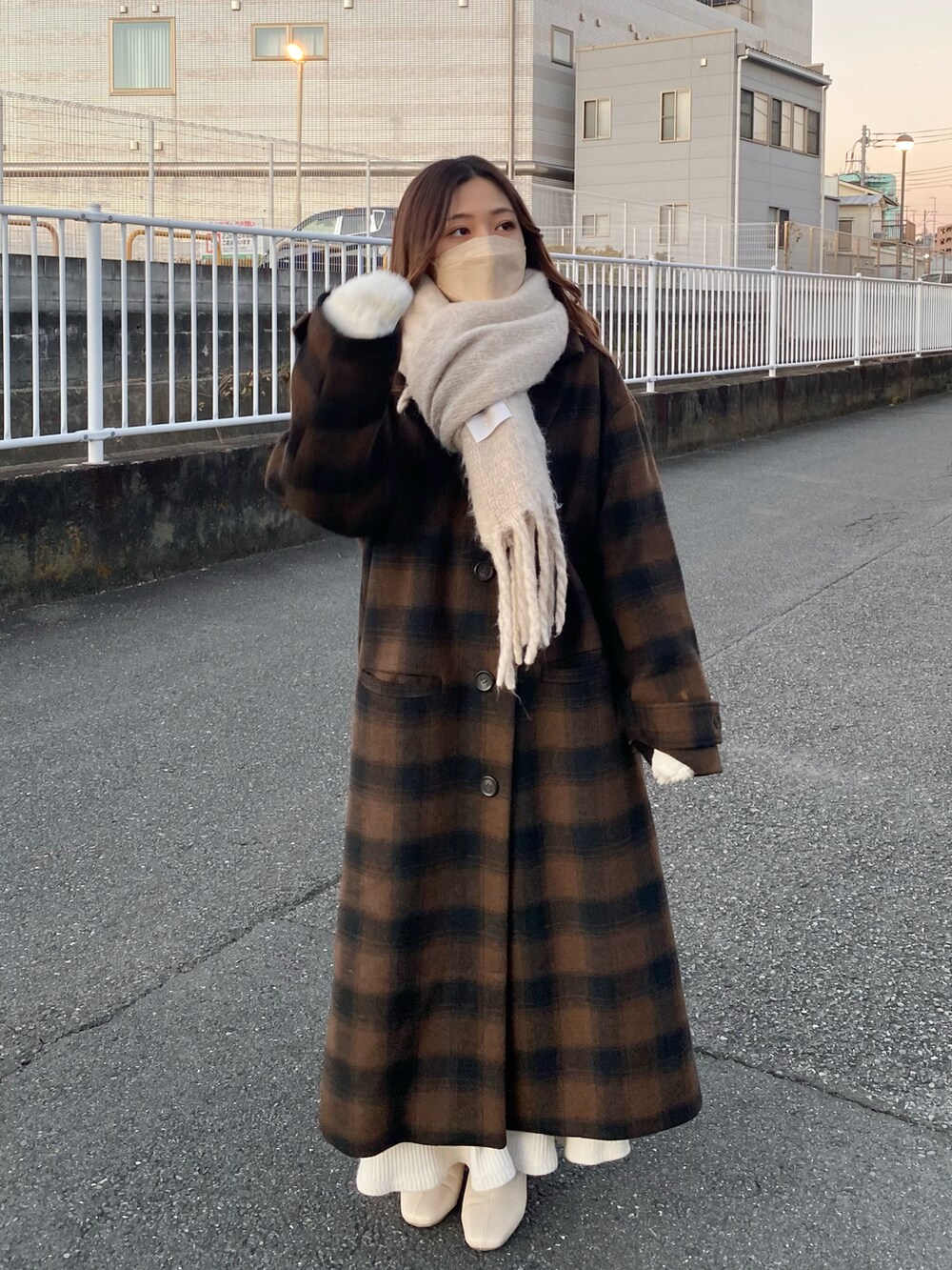 AMI美品ブラウン系チェックアミパリチェスターコート AMI美品ブラウン