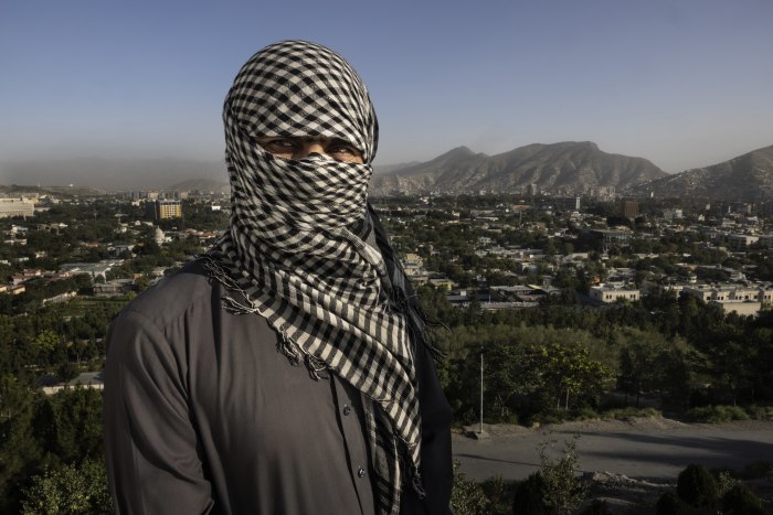 CIA元スパイ、アフガンに置き去り 活動証明できず - WSJ