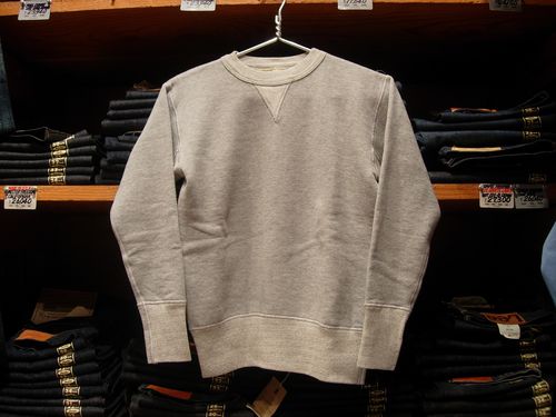 トゥームーン、丸胴両Vスウェット！ | JUNKY STYLE | ジャンキー