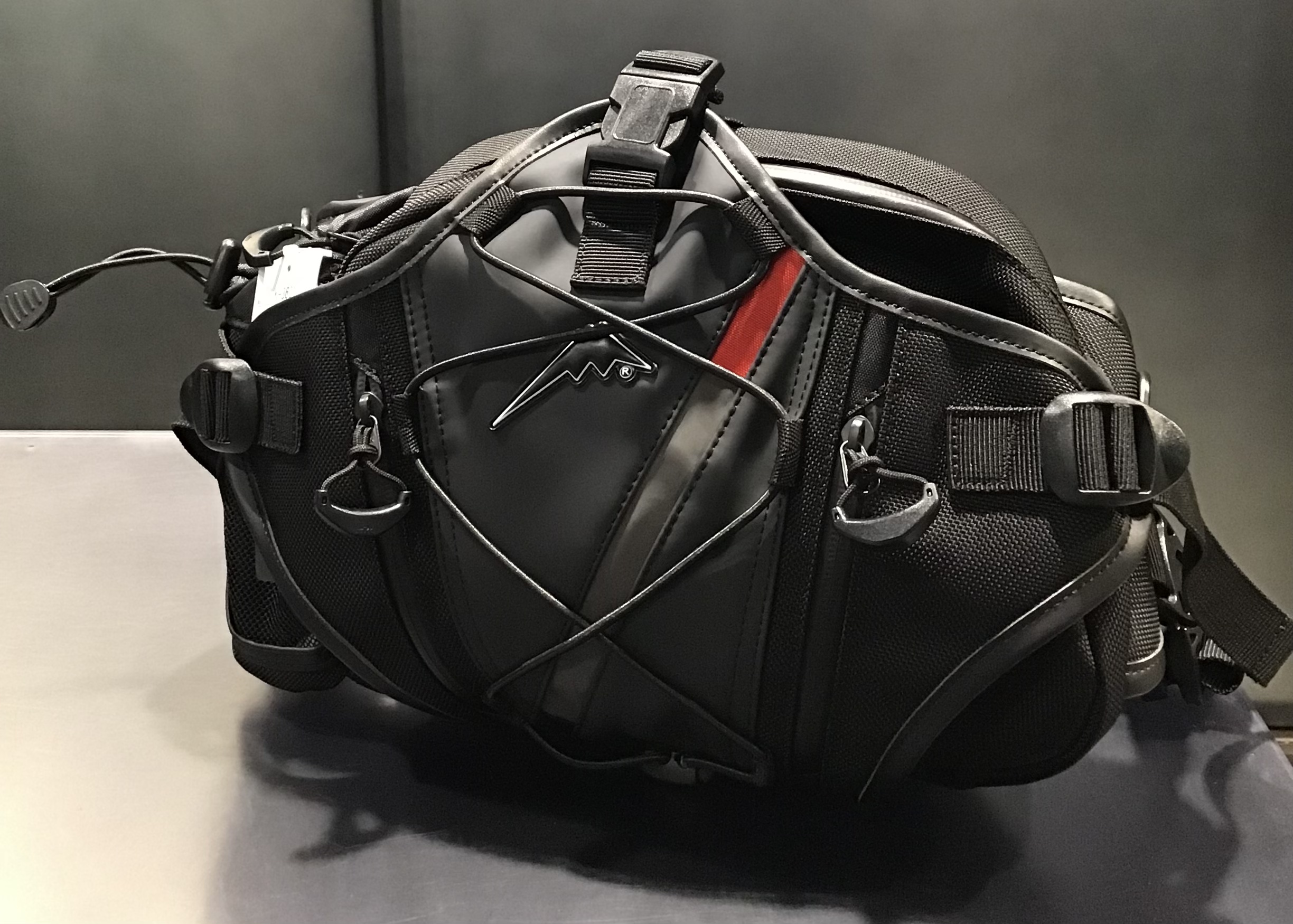 K-3601 ヒップバッグ 入荷のお知らせ：KUSHITANI横浜店 | KUSHITANI