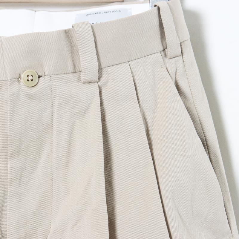 YAECA (ヤエカ) CHINO CLOTH PANTS TWO TUCK TAPERED / チノクロス