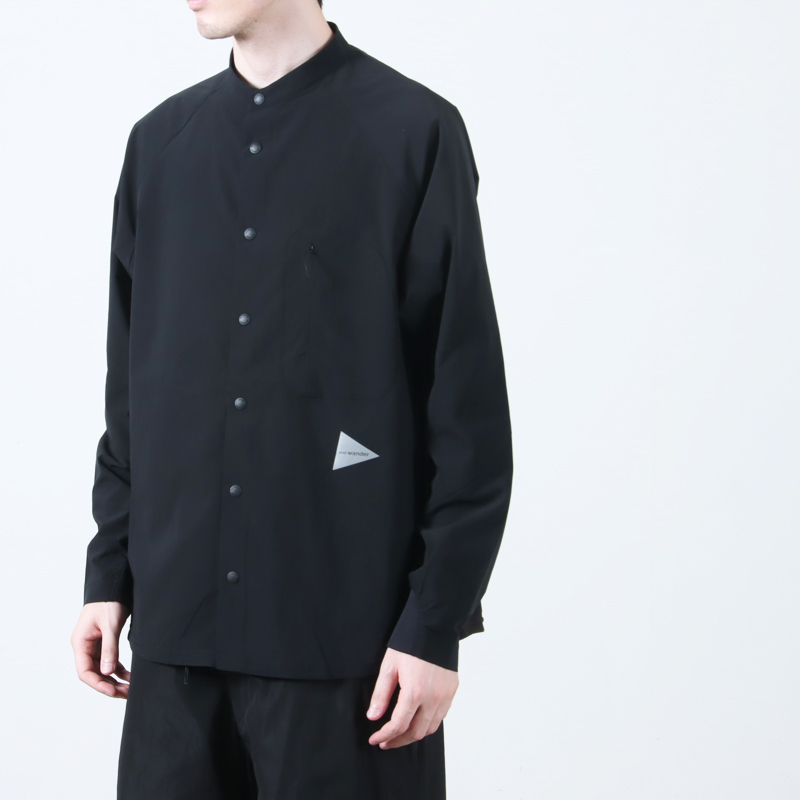 and wander (アンドワンダー) fleece base band collar shirt