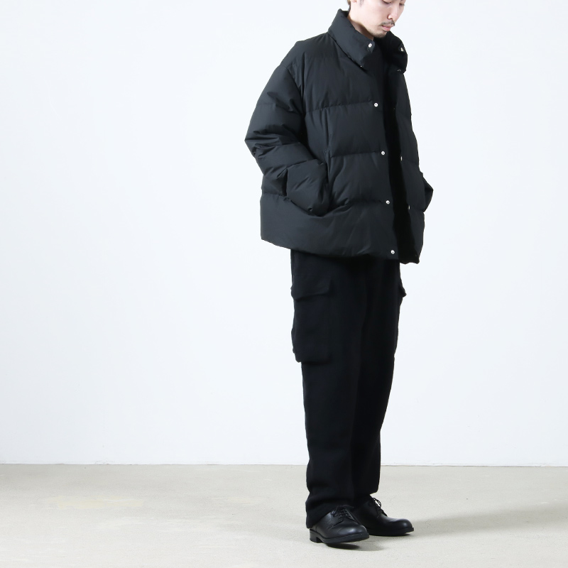 COMOLI (コモリ) コットンナイロン ダウン