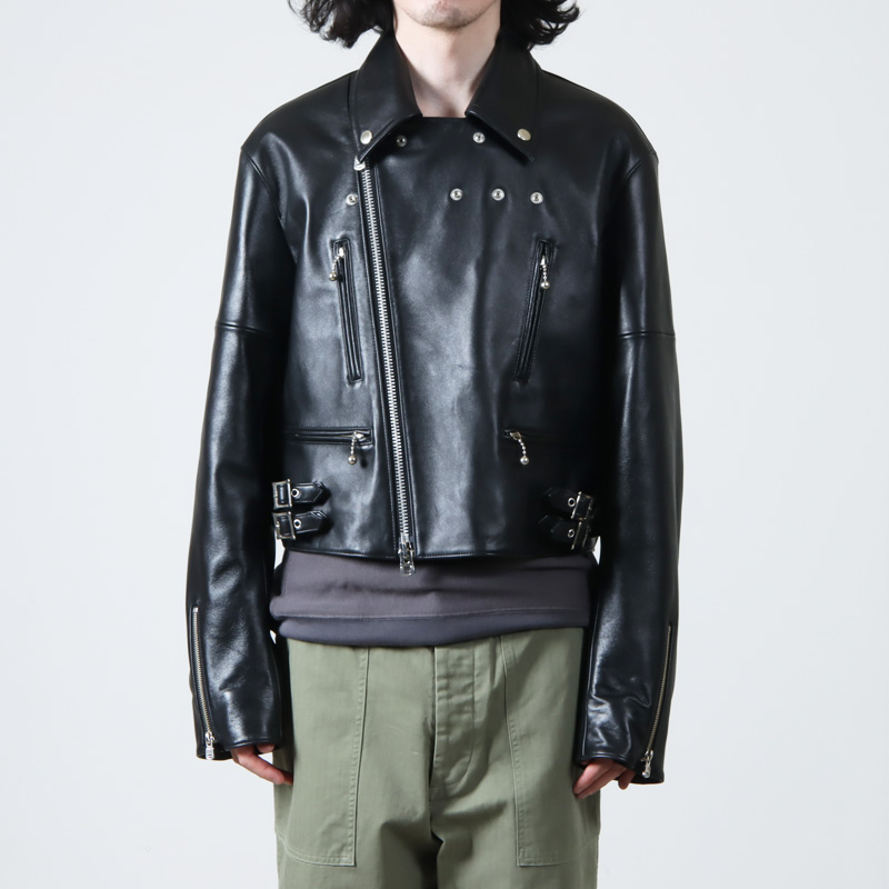 TAKAHIROMIYASHITATheSoloist. (タカヒロミヤシタザソロイスト) two