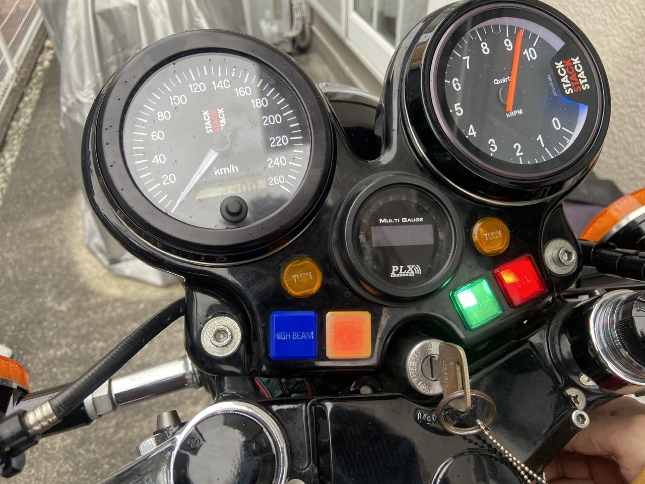 STACK-ST200、スタックの電気式タコメーターを導入-設定編 | CBX1000