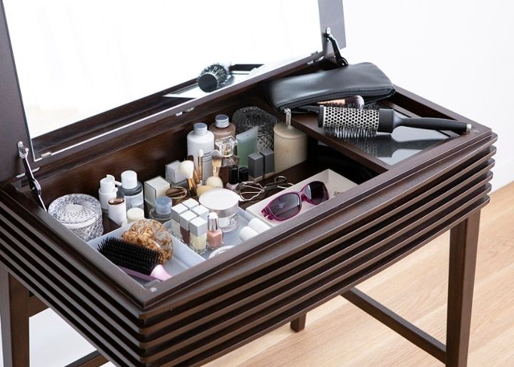 ルーバー・ドレッサー～洗練されたモダンアジアンな空間を演出～ | a