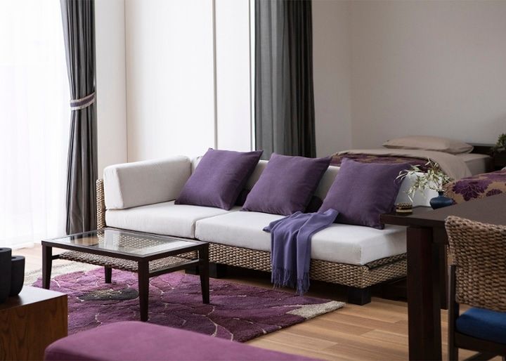 ケイ・ローソファ コーナー (ヒヤシンス)～床に近い暮らし、リゾート