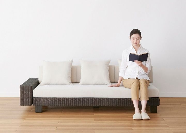 ケイ・ローソファ 片アーム (ラタン)・2人・3人掛け～床に近い暮らし