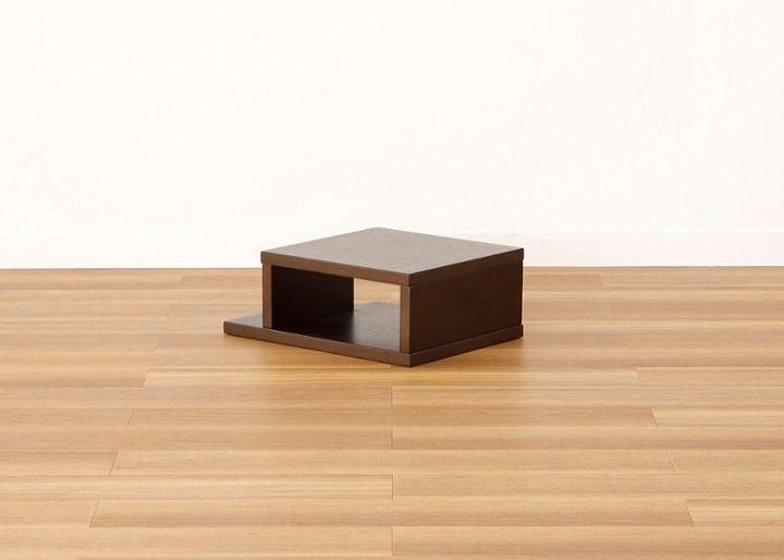 コト・サイドテーブル～ベッド周りをすっきり収納するベッドサイド