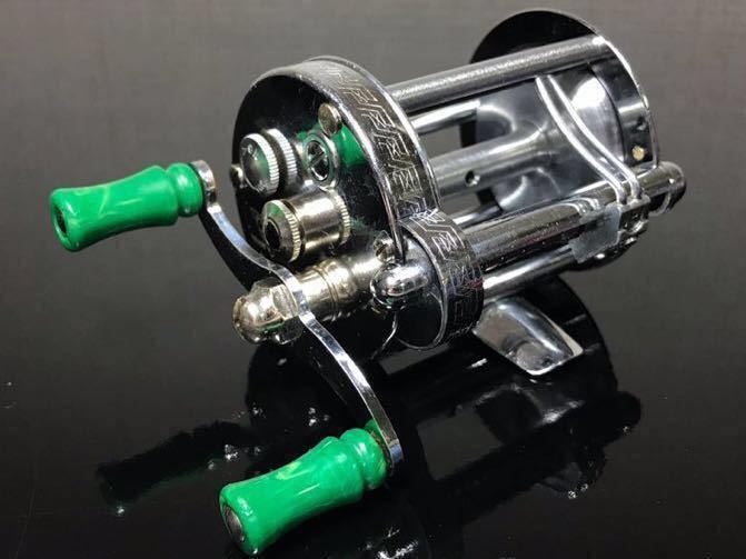 フルーガー アクロン Akron No.1895 フルーガー アクロン Akron No