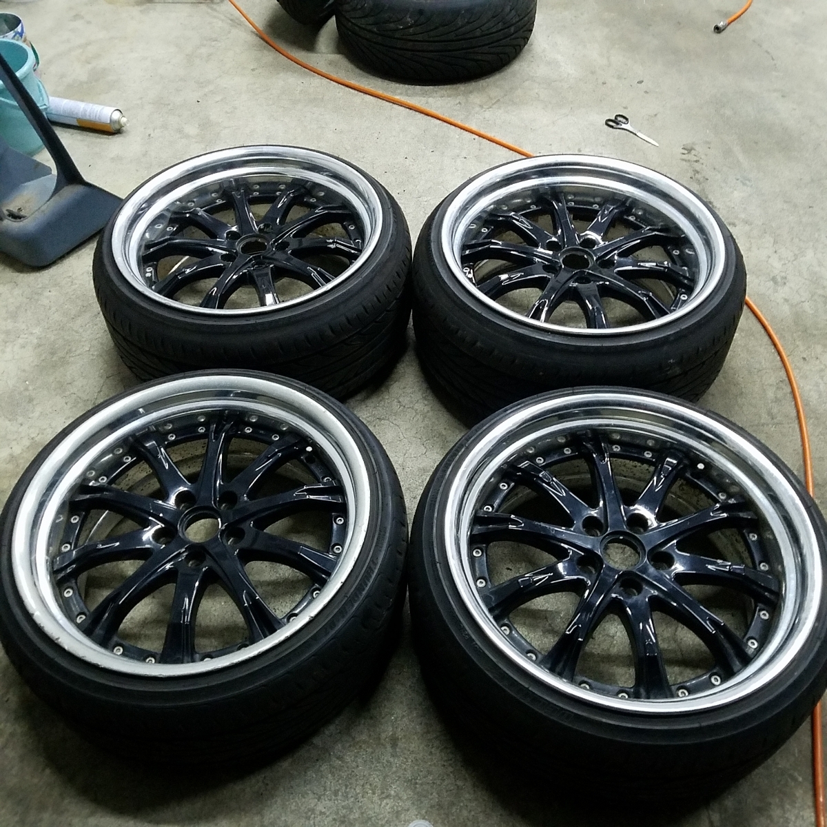 ワークシュバートSC4 18インチ 215/45/18