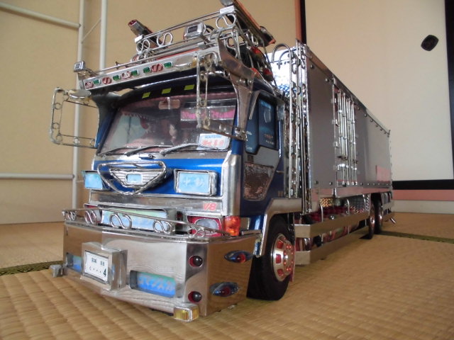 1/14トラック ザ・グレート キャブパーツセット絶版希少品 ムネトラ